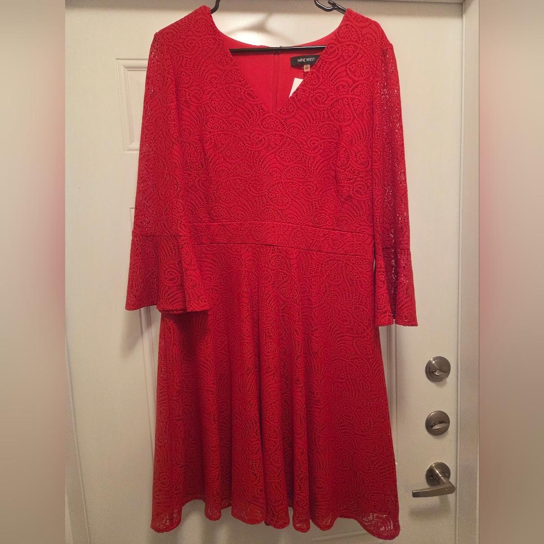 Nwot! Nine West Vibrant Red Lace Long Bell Sleeves Dress